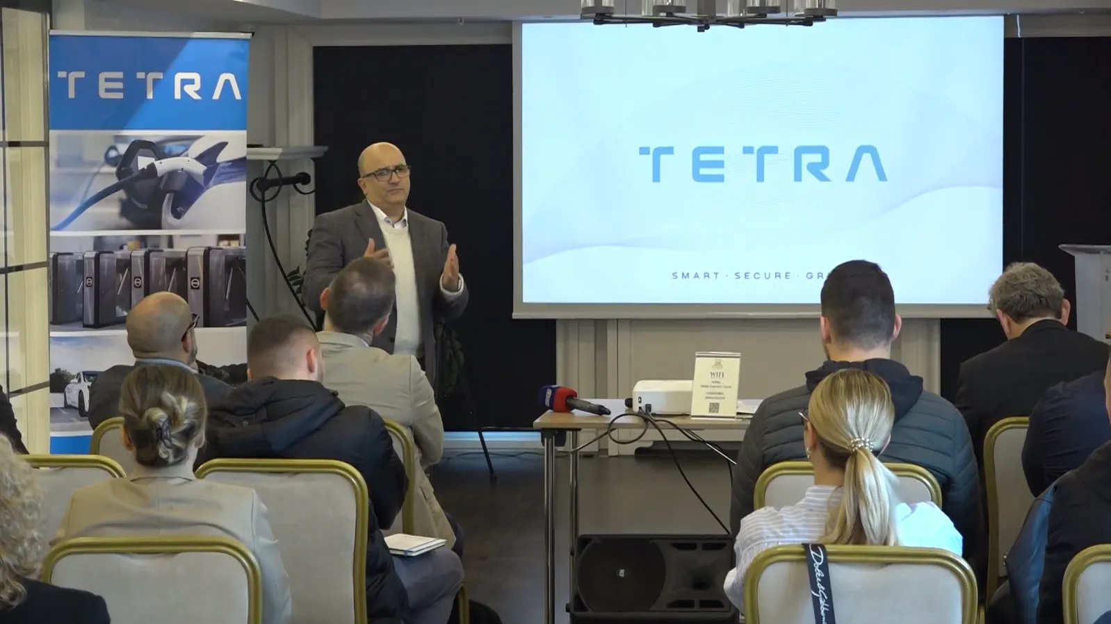 Tetra